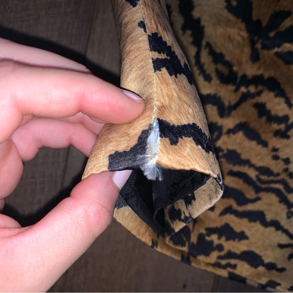 DSQUARED2 Tiger Animal Print Mini Skirt Burnt Orange Brown Black Size 10Y - Picture 6 of 7